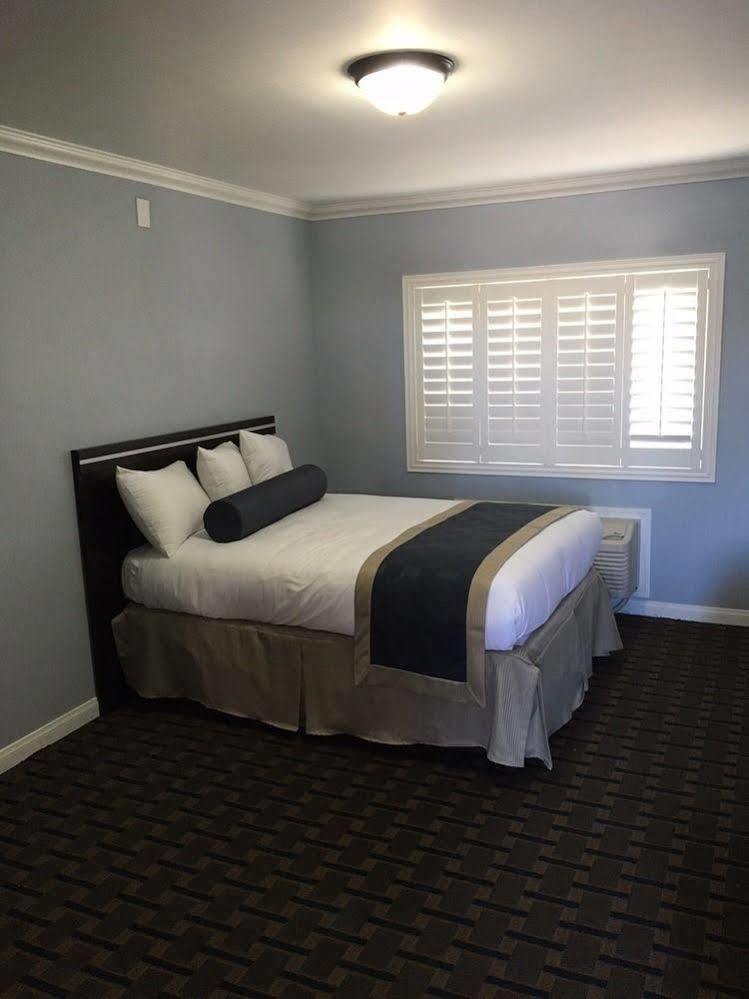 Hollywood Palms Inns & Suites Los Angeles Dış mekan fotoğraf
