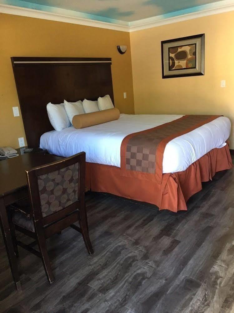 Hollywood Palms Inns & Suites Los Angeles Dış mekan fotoğraf